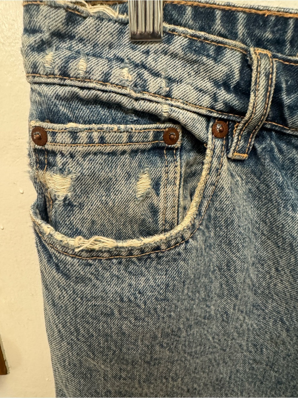 ZARA Men’s Straight Leg Jeans in Light Blue Denim - Picture 3 of 7